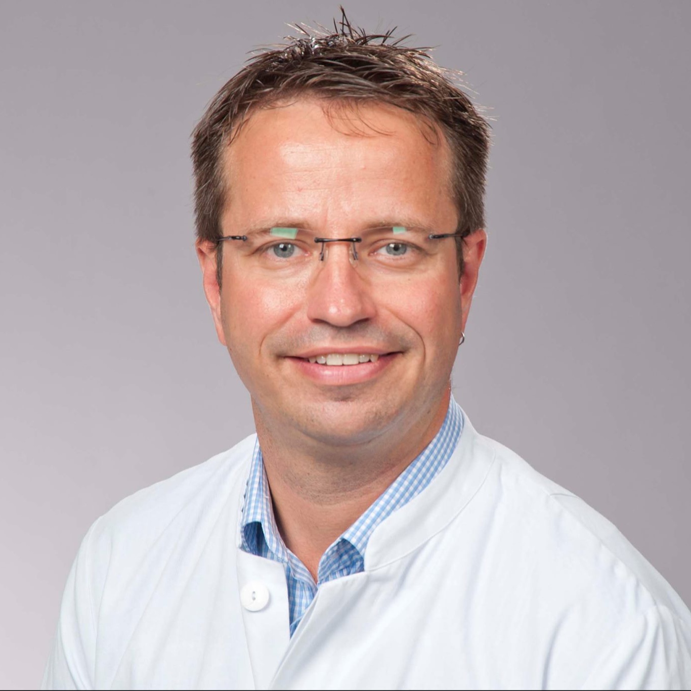 Dr. Stephan Roh Dr. med. Stephan Rohleder, FEBPS, FACS